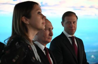 Владимир Путин на выставке Россия